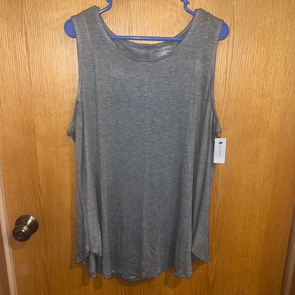 Lane Bryant Tank Top Womens 18/20 Gray Sleeveless Scoop‎ Neck Jersey Knit NEW